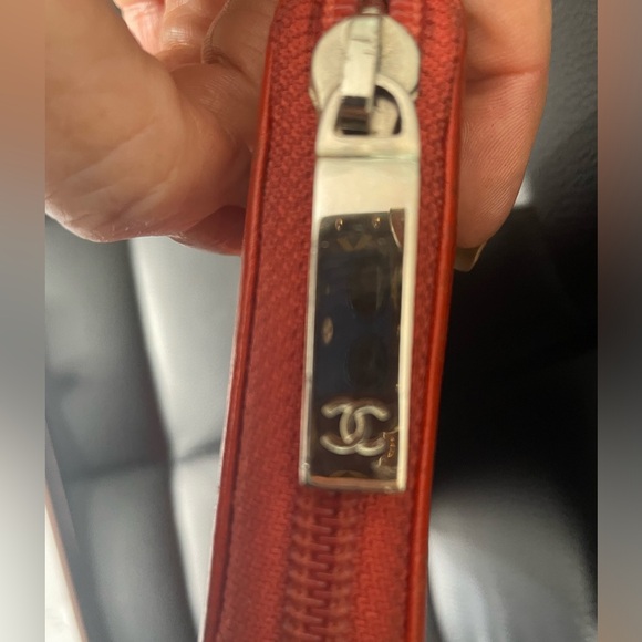 CHANEL CC Logo Caviar Skin Zip Around Long Wallet - Picture 13 of 13